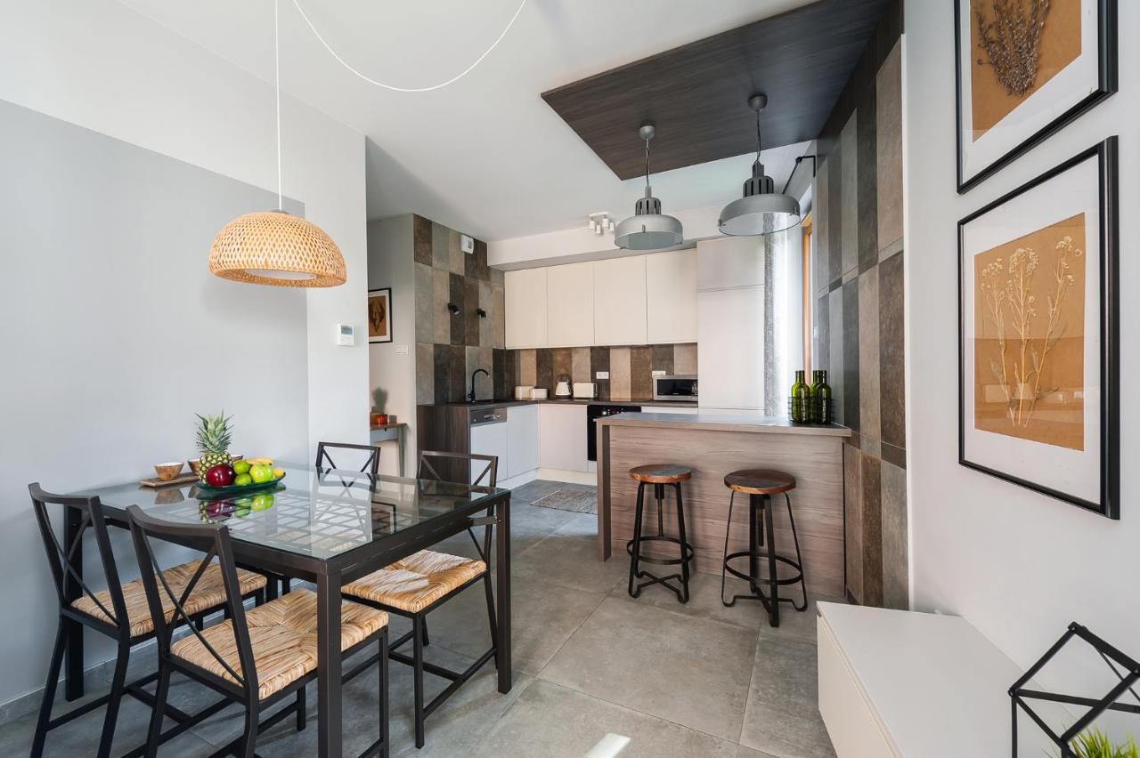 Mary&Arte Apartments Browar Lubicz Красков Екстериор снимка