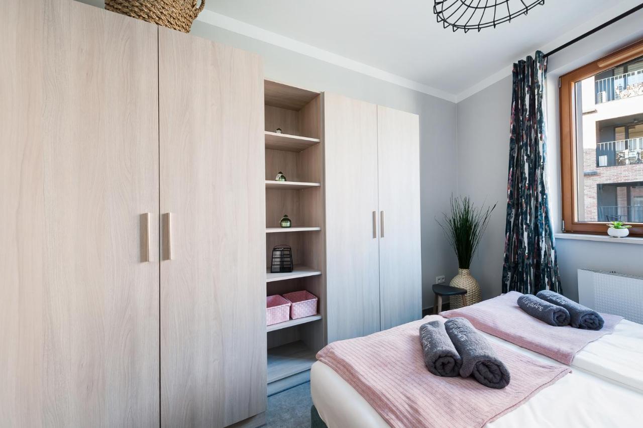 Mary&Arte Apartments Browar Lubicz Красков Екстериор снимка